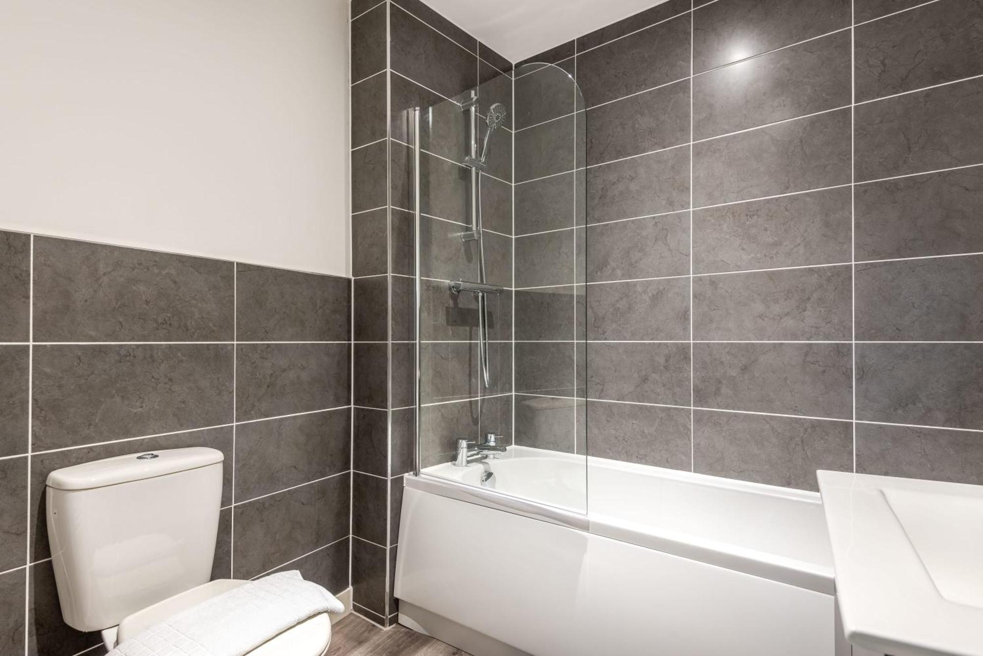 Lovely 1 Bedroom Apartment In Central Rotherham Ngoại thất bức ảnh